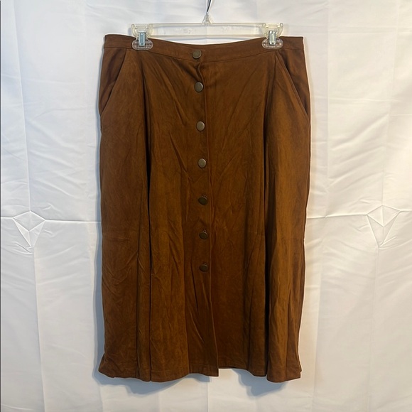 Brown Button-Down Suede Skirt - Picture 1 of 4